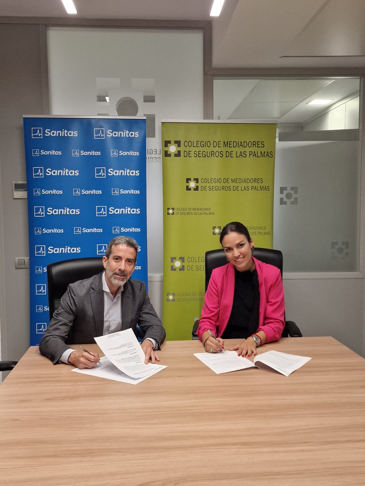 Sanitas y el Colegio de Las Palmas, renuevan su acuerdo de colaboración