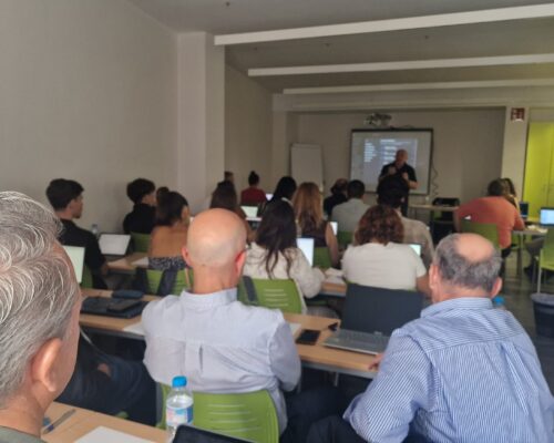 Inteligencia Artificial y Mediación: Éxito del taller organizado por el Colegio de Las Palmas y Correduidea