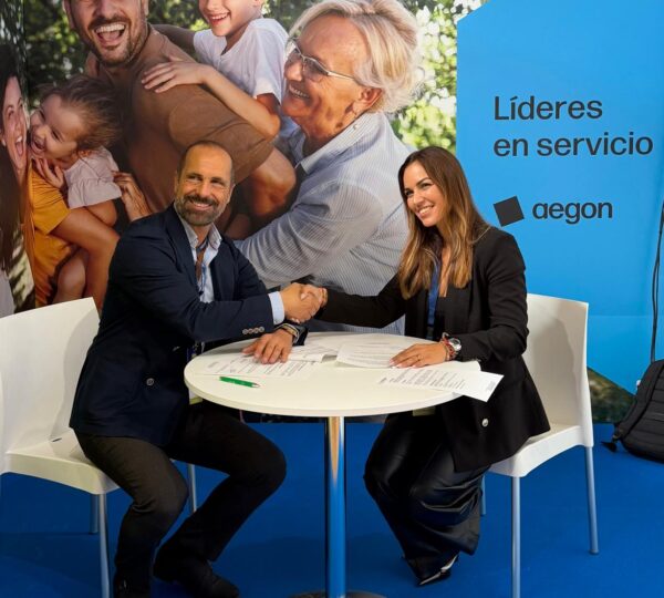 Aegon firma un acuerdo de colaboración  con el Colegio de Mediadores de Seguros  de Las Palmas
